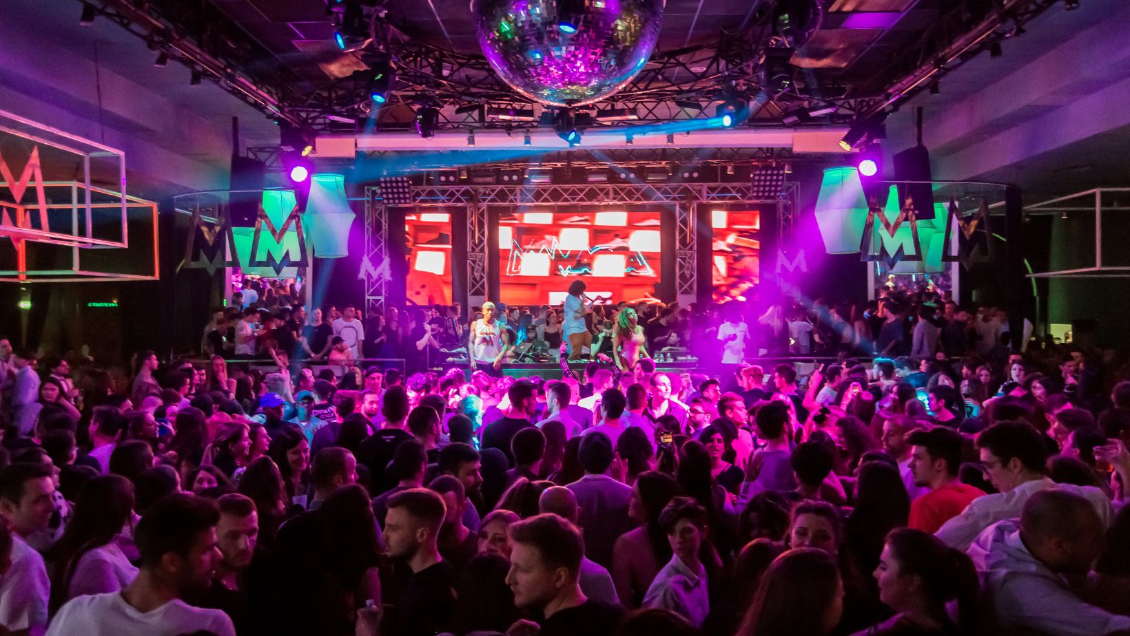 The Benefits of Sponsorship Marketing: Creating Value for Business and Community